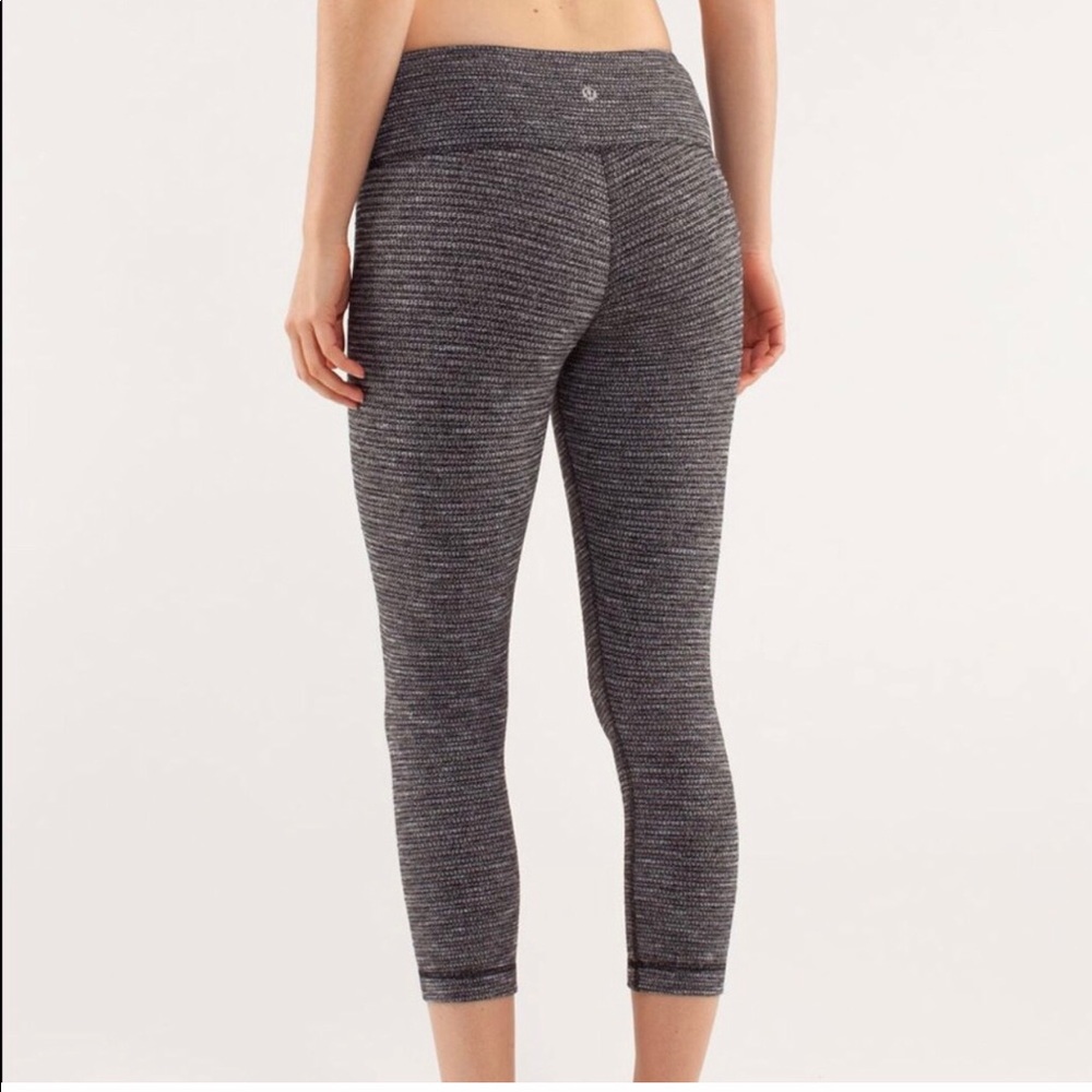 Lululemon Wunder Under Crop Gray - Picture 1 of 12